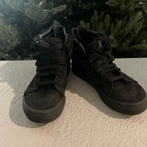 Vans Boys High Top Black Skate Size 4